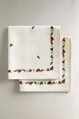 LEAF PRINT NAPKINS