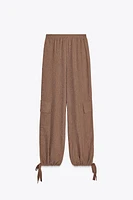 TEXTURED CARGO PANTS
