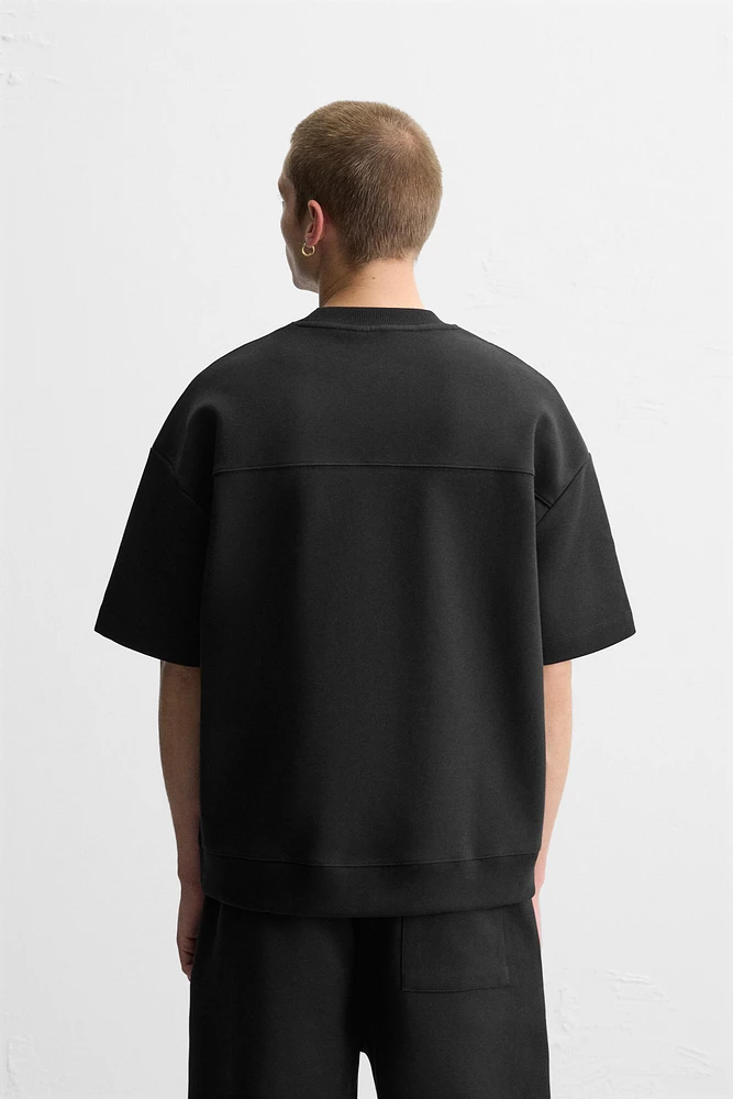 TECHNICAL TEXTURED SWEATSHIRT
