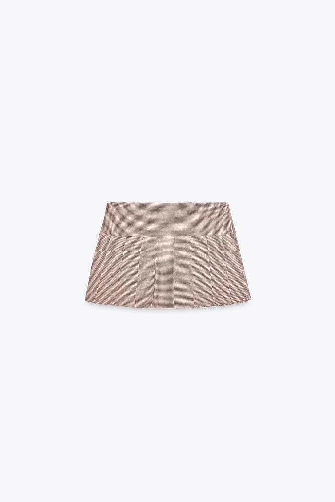 JUPE-SHORT À PLIS PLATS