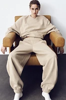 SWEATPANTS