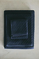 SERVIETTE DE BAIN STRUCTURE DIAGONALE