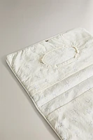 FLORAL BABY WIPE HOLDER