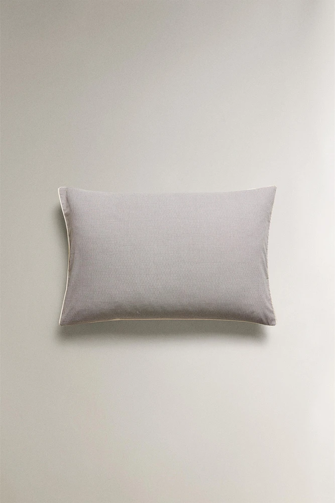 TAIE D’OREILLER ENFANT CARREAUX