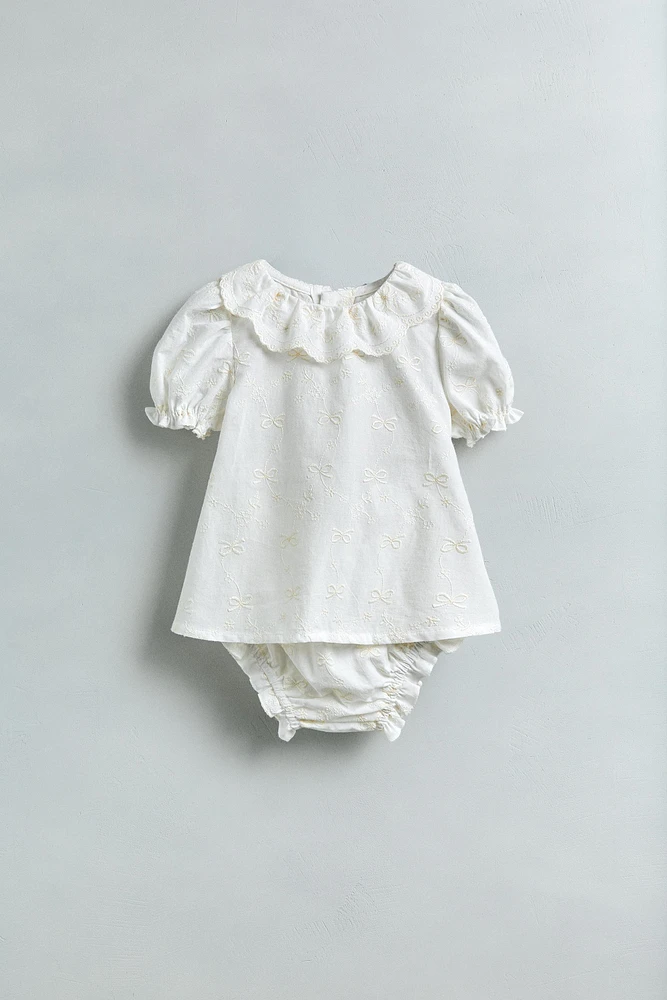 BLOUSE AND PANTIES WITH EMBROIDERED BOWS