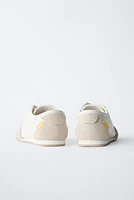 DETAIL SNEAKERS