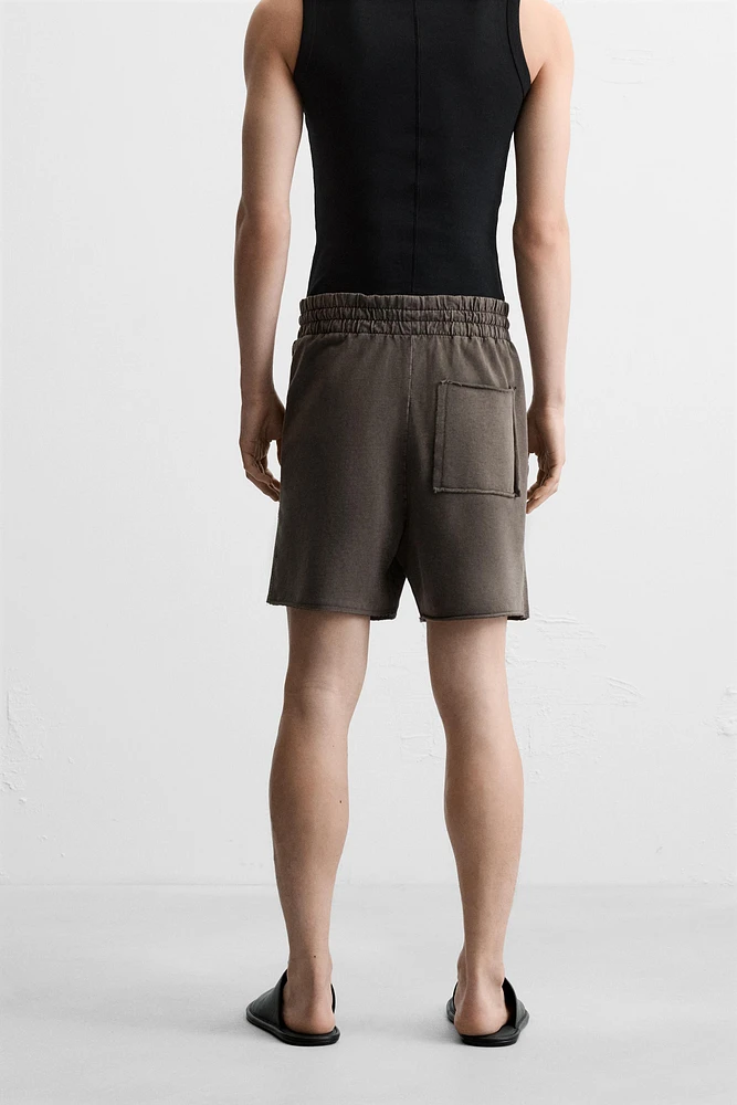 BERMUDA RELAXED FIT DÉLAVÉ