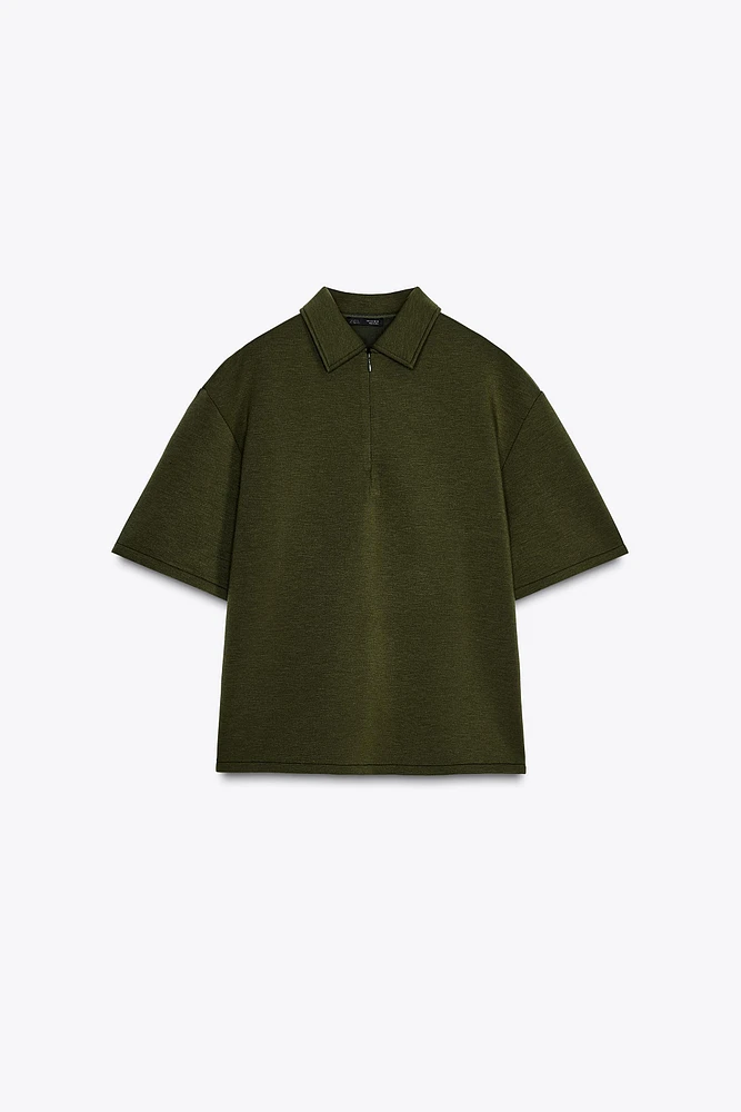 TOP À COL POLO AVEC ZIP