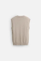 TEXTURED KNIT VEST