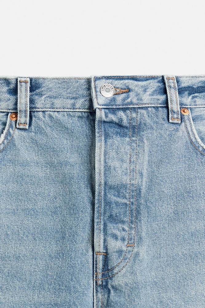 PAINT SPLATTER STRAIGHT FIT JEANS