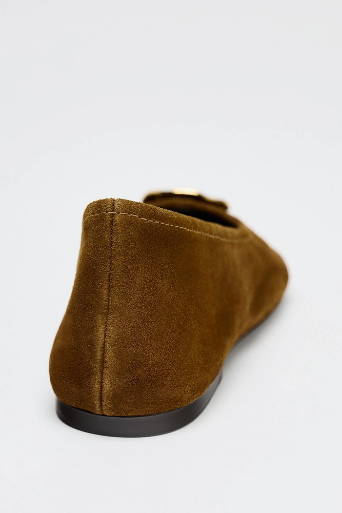 BALLERINES EN CROÛTE DE CUIR
