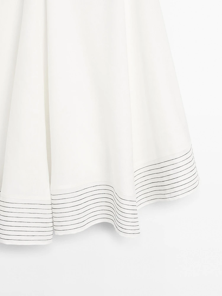 Flared linen blend skirt with seam details