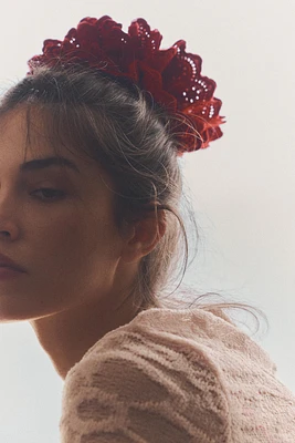EMBROIDERED OPENWORK SCRUNCHIE