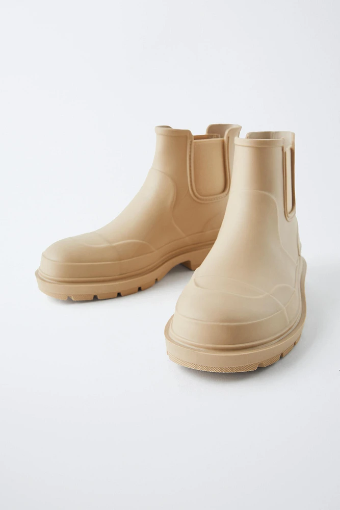 ELASTIC RAIN BOOTS