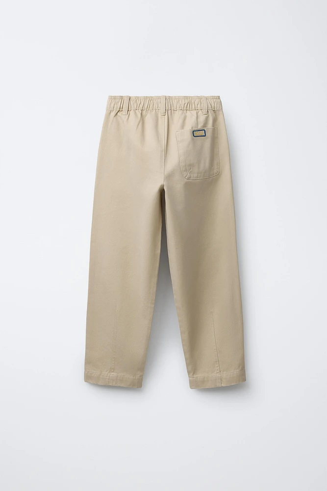 TAPERED FIT POCKETED PANTS