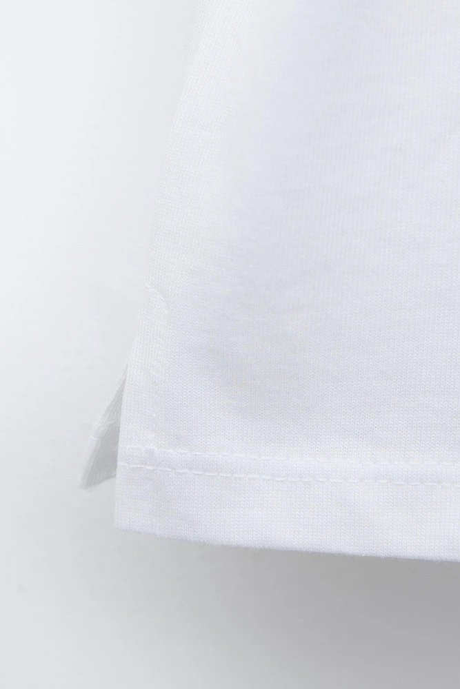 T-SHIRT À POCHE CŒUR EN CROCHET