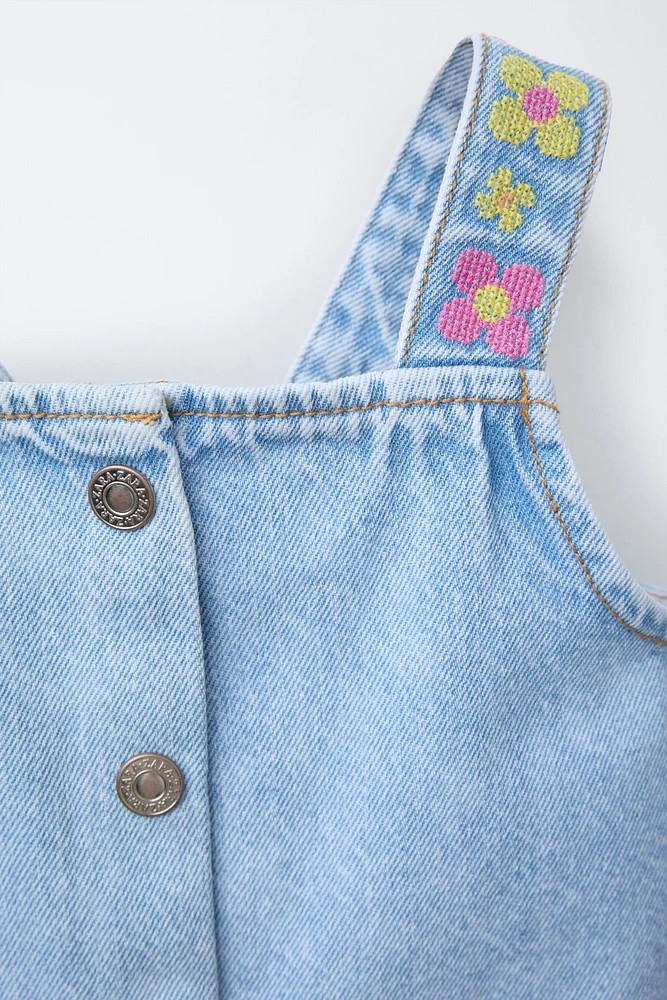EMBROIDERED FLORAL DENIM TOP