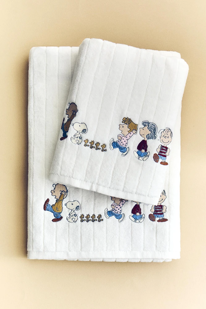 SERVIETTE DE BAIN ENFANT VELOURS PEANUTS™