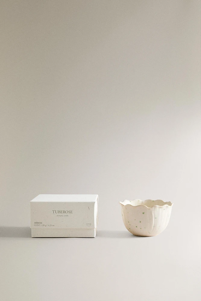 (120 G) TUBEROSE SCENTED CANDLE