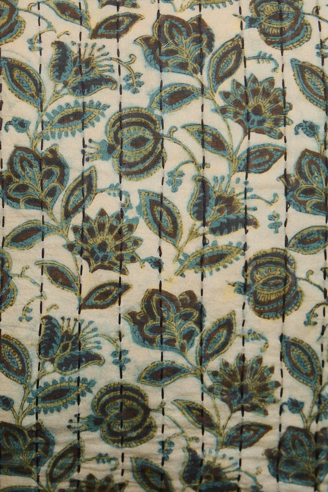 HOUSSE DE COUSSIN FLEUR ET POMPON