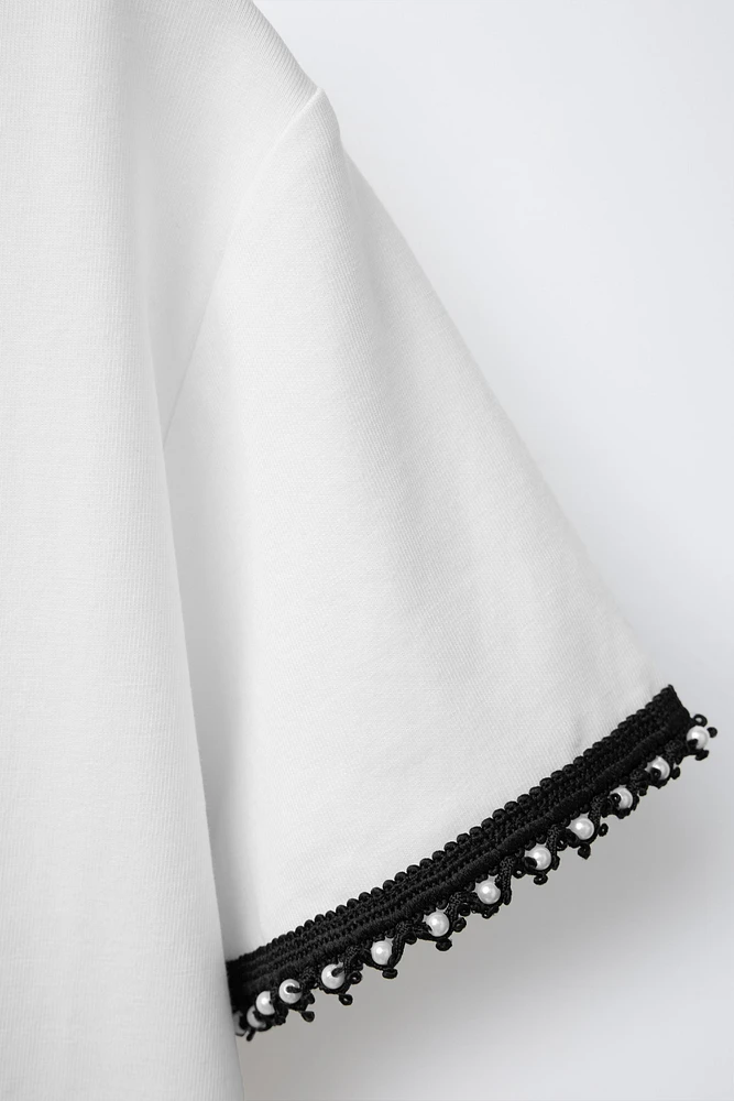T-SHIRT WITH SMALL PEARLS