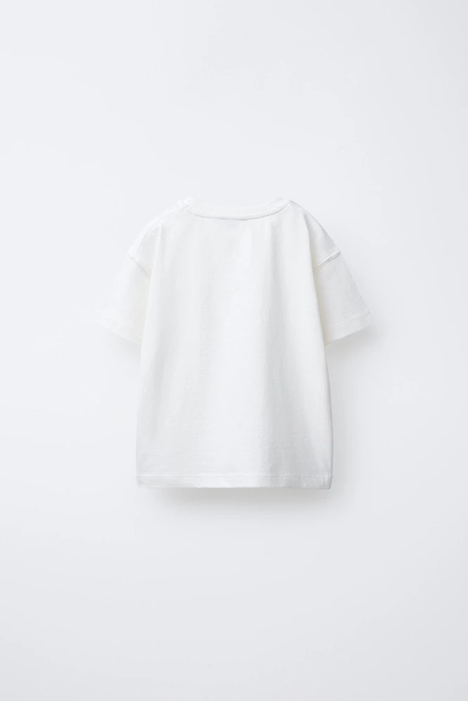 EMBROIDERED T-SHIRT