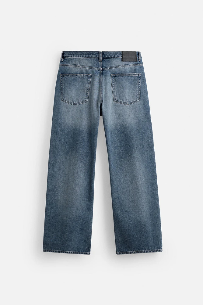 FLARE FIT BAGGY JEANS
