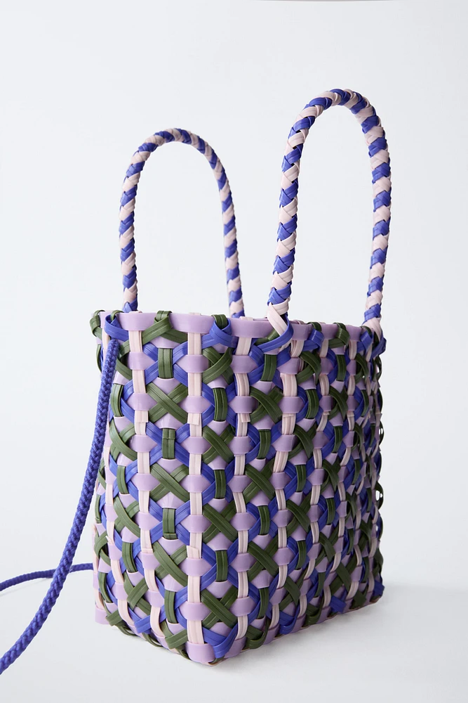 WOVEN BASKET