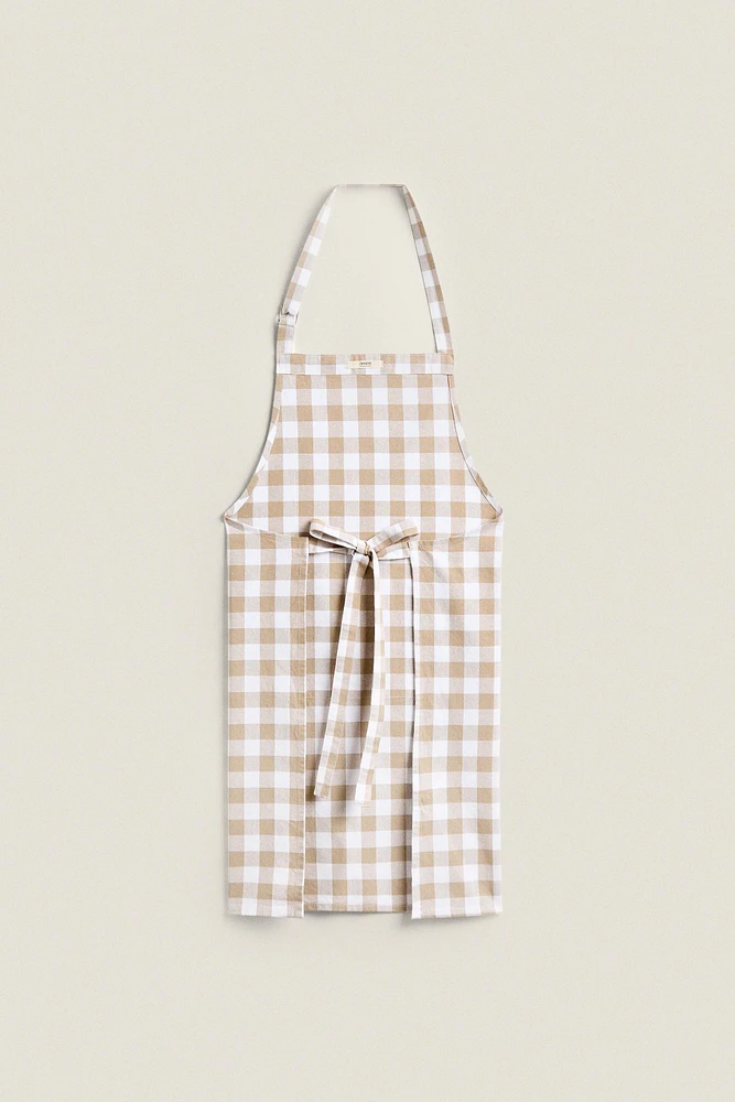 DYED THREAD APRON