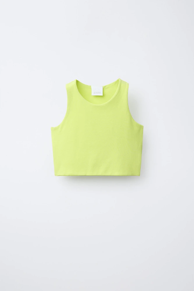 STRAPPY CROP TOP