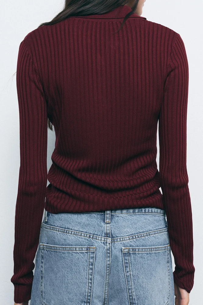PULL POLO EN MAILLE CÔTELÉE