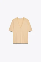 T-SHIRT COL EN V