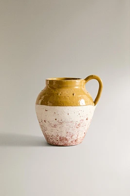 SMALL TERRACOTTA VASE