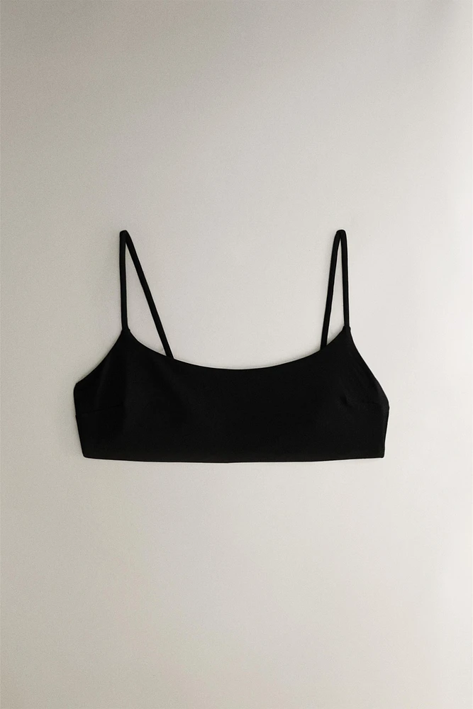 BEACH BIKINI TOP WITH A STRAIGHT NECKLINE