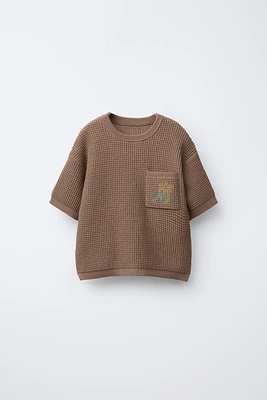 EMBROIDERED POCKET KNIT T-SHIRT