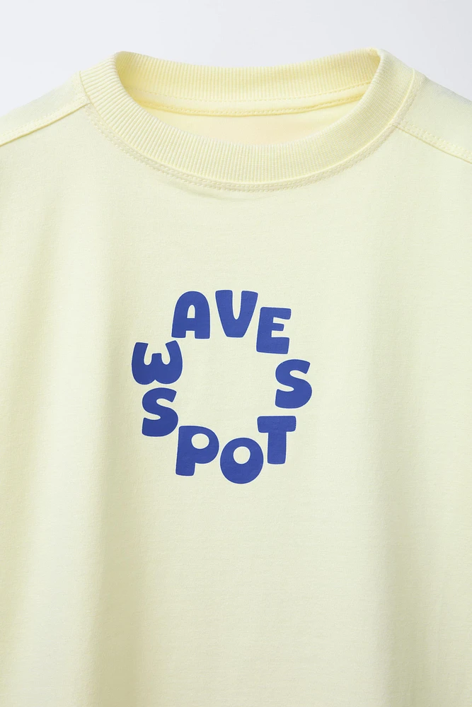 TEXT AND LABEL PRINT T-SHIRT
