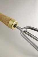 GARDEN RAKE WITH WOODEN HANDLE