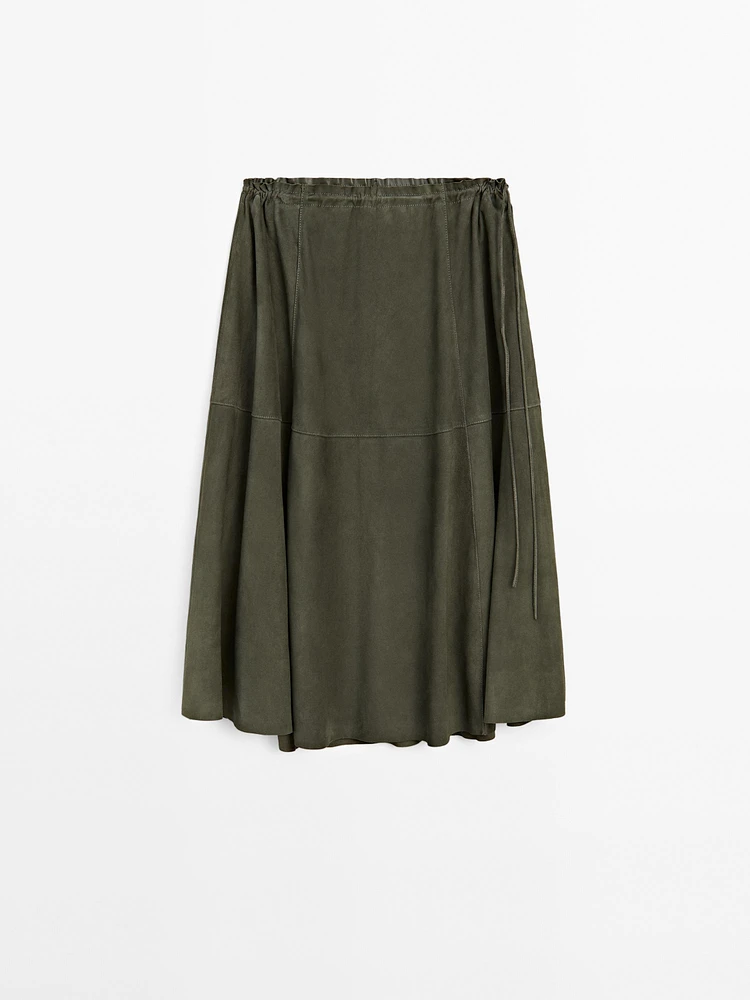 Suede leather skirt with gathered detail
