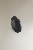 LEATHER MULE SLIPPERS