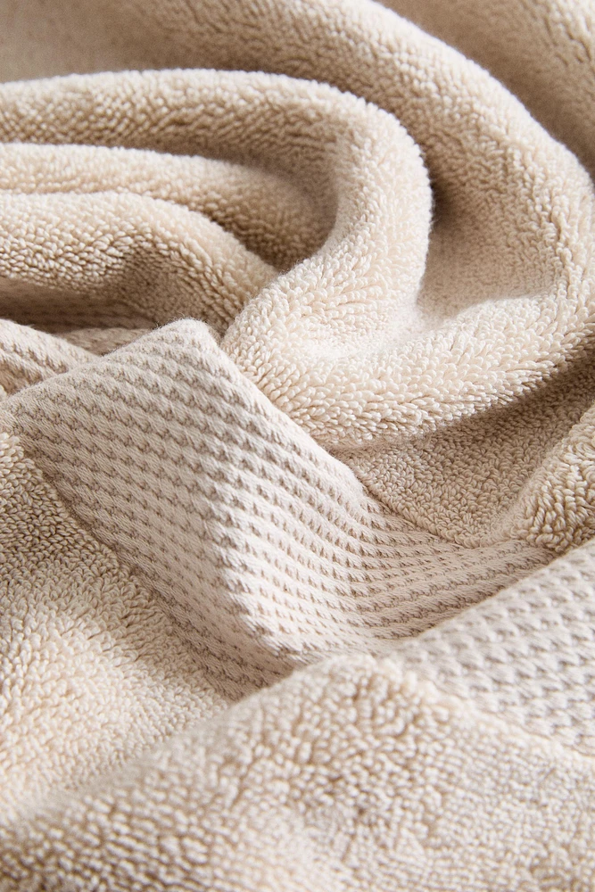 EXTRA SOFT BATH TOWEL (800 GXM²)