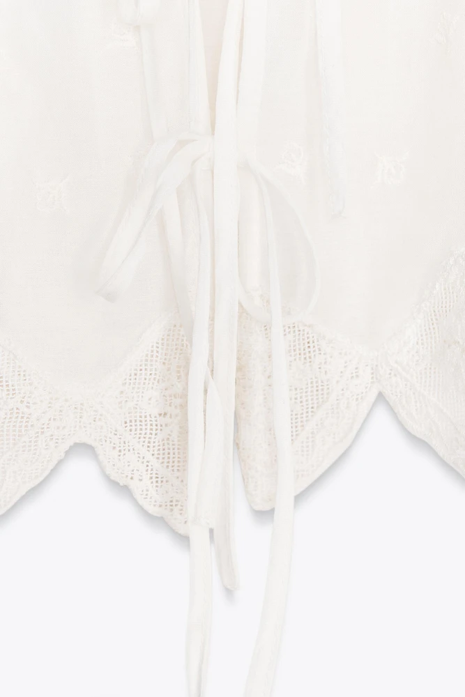 EMBROIDERED STRAPPY TOP