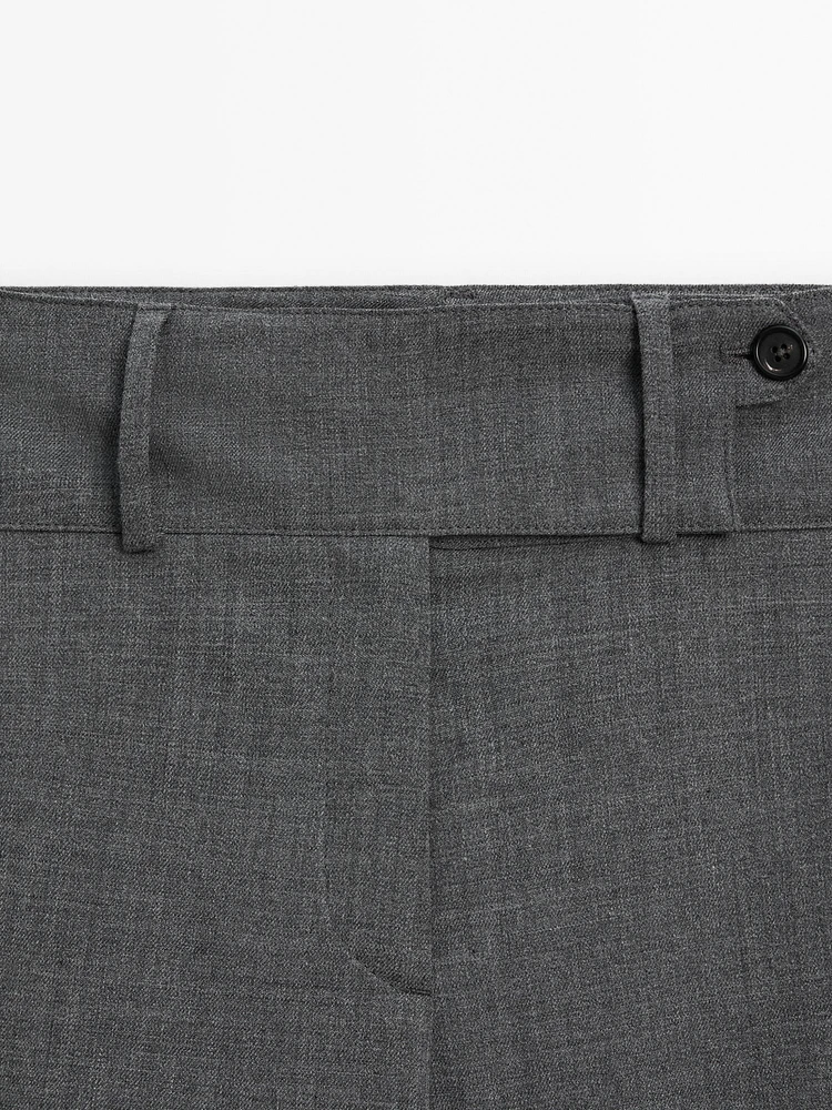 Straight trousers with wide waistband