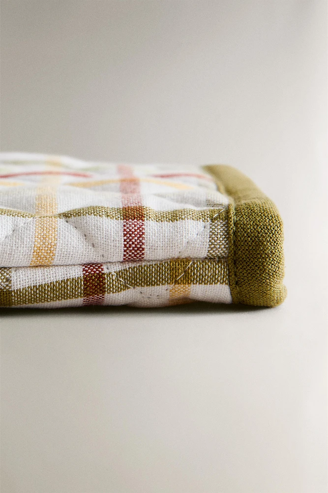 GINGHAM CHECK OVEN MITT