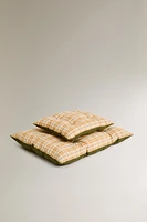 PLAID PET TOPPER