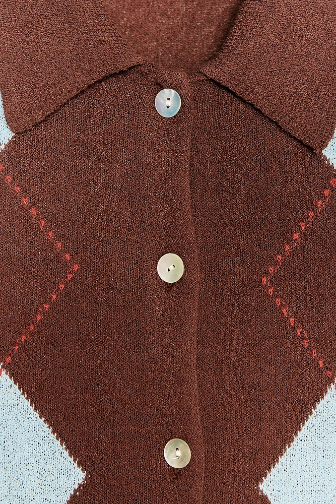 DIAMOND KNIT POLO TOP