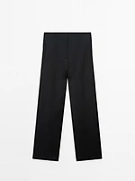 Pantalon fluide satiné et texturé
