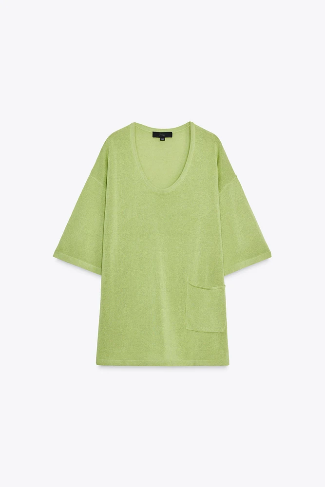 TOP OVERSIZE EN MAILLE MANCHES COURTES