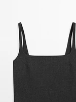 Robe courte à bretelles