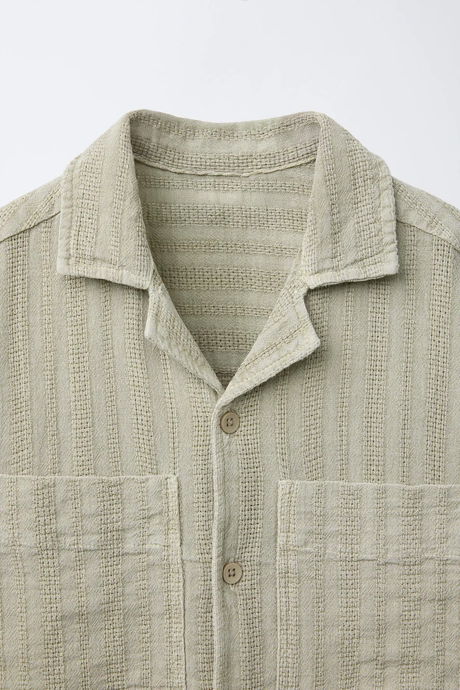 STRUCTURED SHIRT