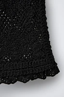 PANTALON EN MAILLE AU CROCHET AVEC DENTELLE